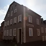 Dooscht Gaestehaus Reichshof Vendégház