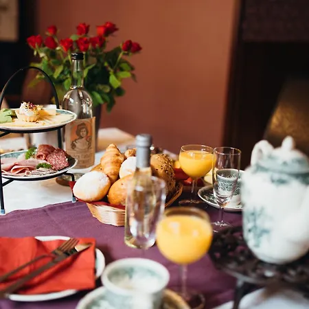 게스트하우스 Dooscht Gaestehaus Reichshof 크로프