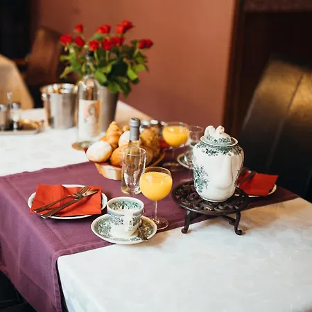 Dooscht Gaestehaus Reichshof Pensionat 4*