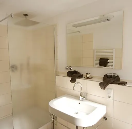 게스트하우스 Dooscht Gaestehaus Reichshof 4*