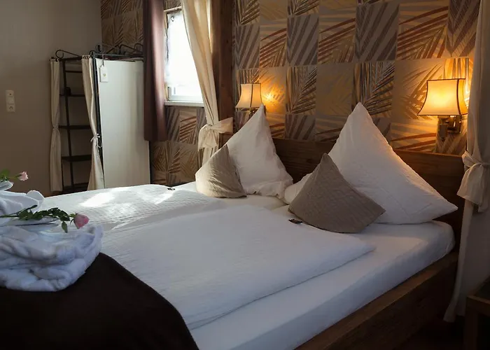 Dooscht Gaestehaus Reichshof Guest house Krov