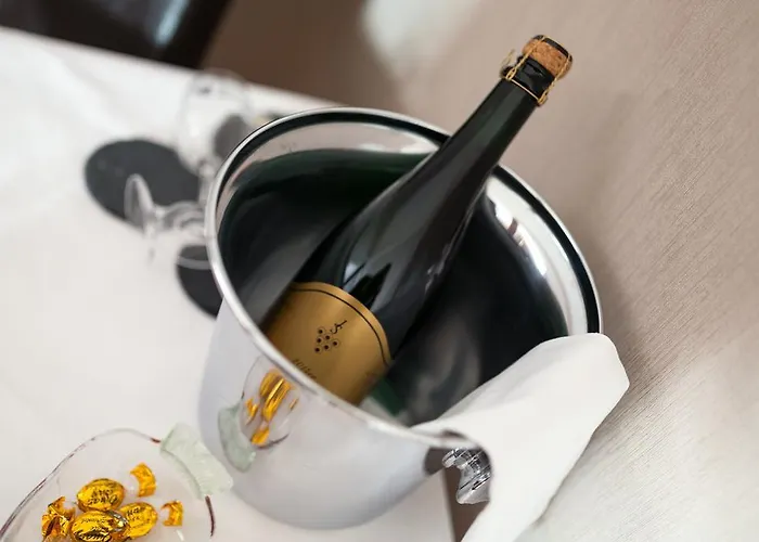 Dooscht Gaestehaus Reichshof 크로프